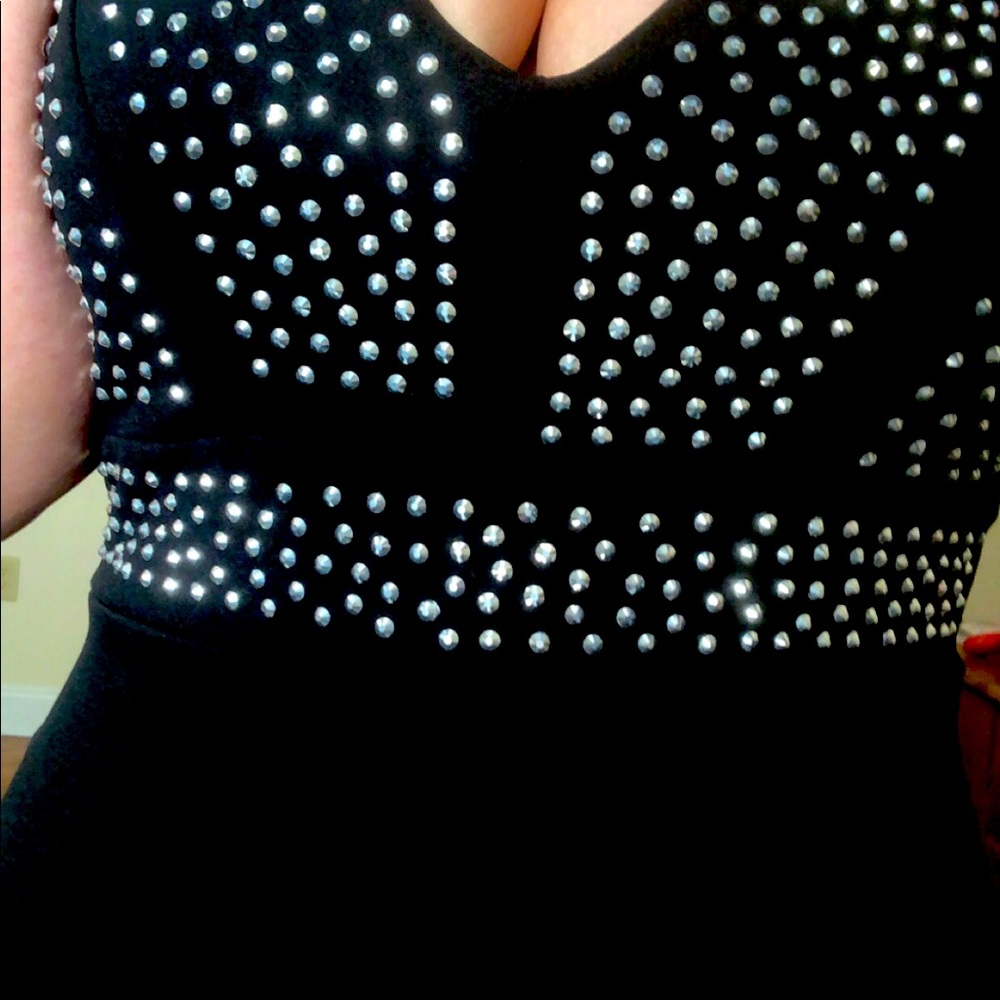 Beautiful black jumper - Picture 3 of 3